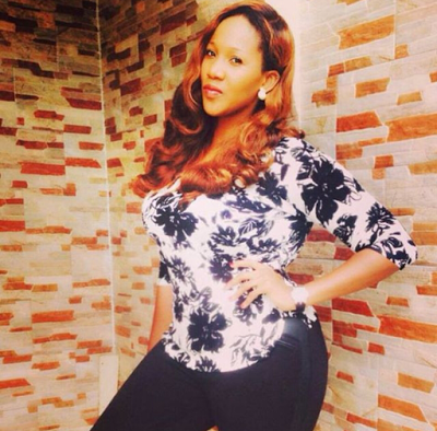 Brymo’s Babymama Looks So Young And Pretty (Photos)