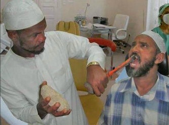 Is This A Dentist Or A Killer? [PHOTO]