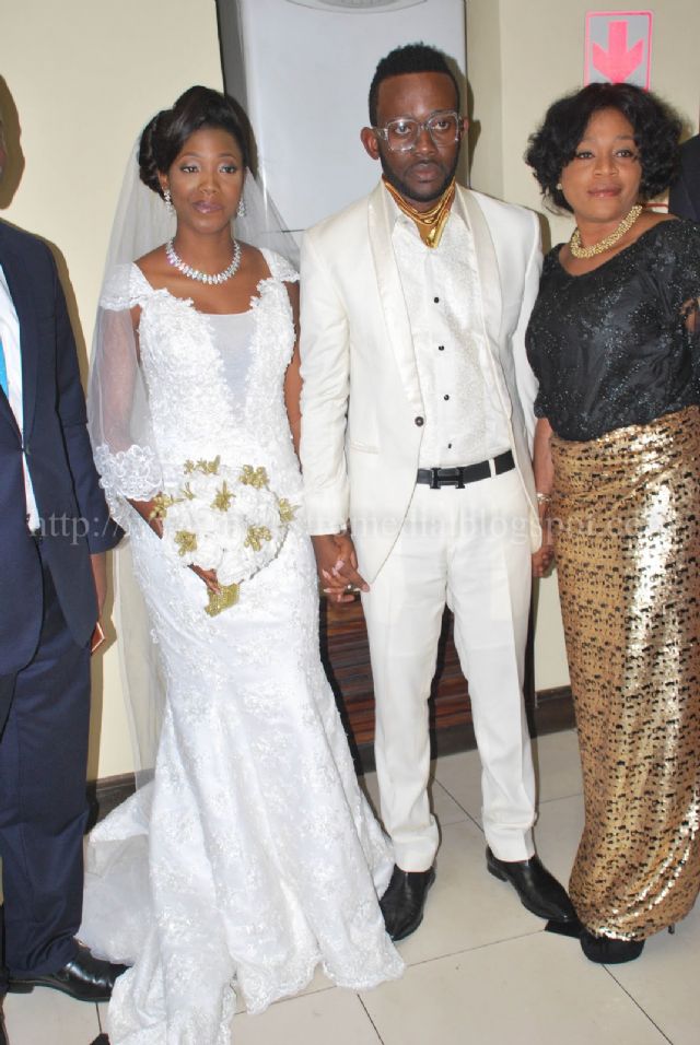 J-Martins Surprises Fans With Secret Wedding [PICTURES]