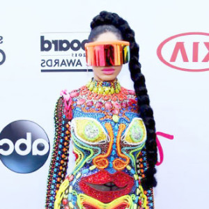 5 Things Wrong With Dencia’s Outfit To The Billboard Awards 2015