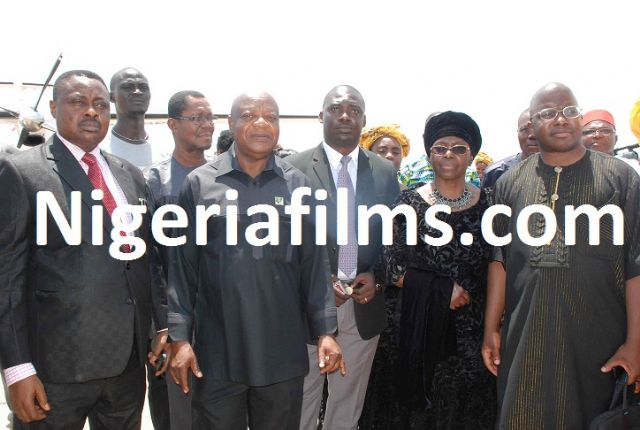 Reception Of Prof. Achebe’s Remains….Enugu Airport [PHOTOS]