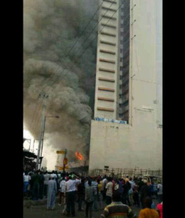 Breaking News: Great Nigeria Insurance House On Fire (Photo)