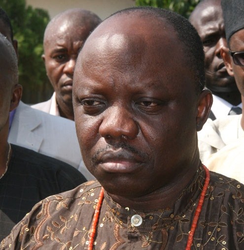 E-x-c-l-u-s-i-v-e: Gov. Uduaghan Gives N3m To Enebeli Elebuwa For His Treatment