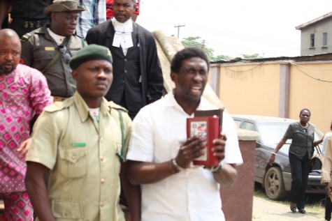 PHOTONEWS : Nigerian Man Accused Of Killing Banker Wife Is Sentenced To Death In Lagos