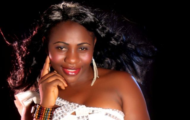 Female Singer, Imelda J Romances 2Face’s Brother In New Song