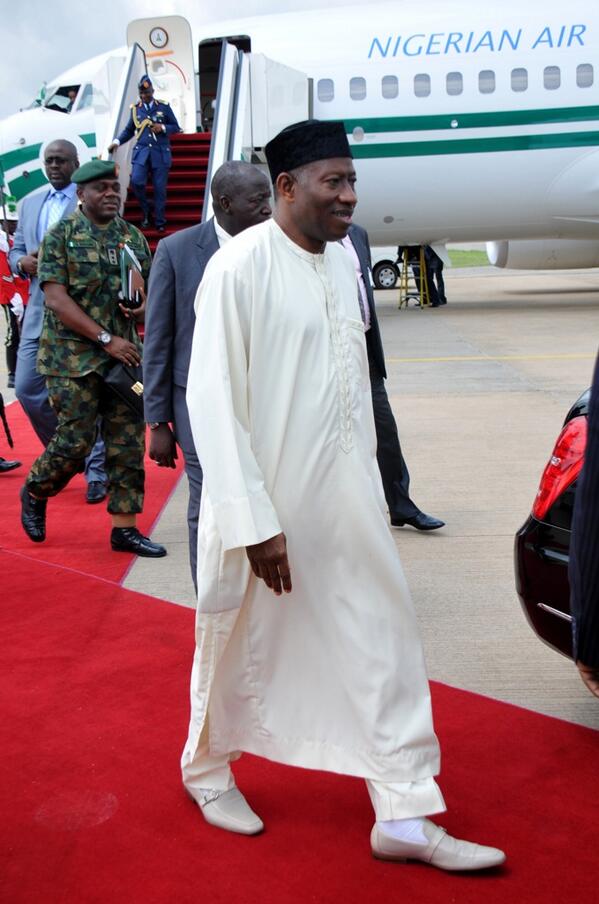 President Jonathan off to New York for a meeting with Obama