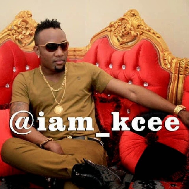 Kcee Receives 2013 Benz G-Wagon As Birthday Gift From Brother