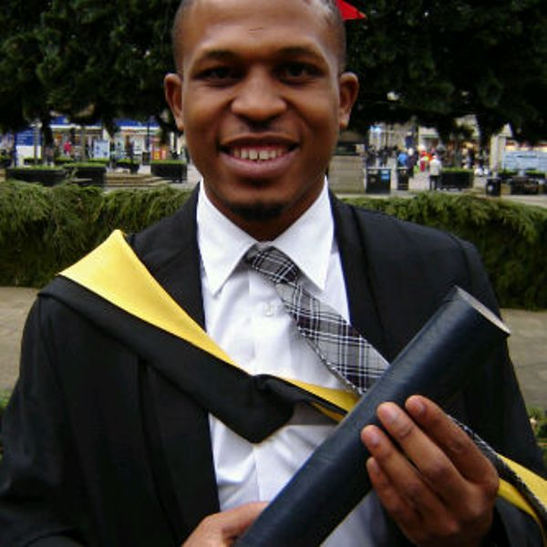 Naeto C Bags His Masters Degree