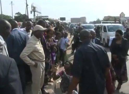 Video: “Go And Die” – Governor Oshiomhole Tells A Poor Widow