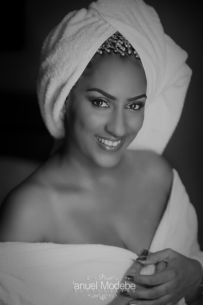 Actress, Juliet Ibrahim Shows her “Towel Series” all over Lagos (Pictures)