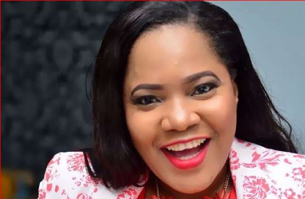 I Now Glow In Christ—Toyin Aimakhu