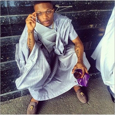 WizKid’s Agbada Attire; Hot Or Not