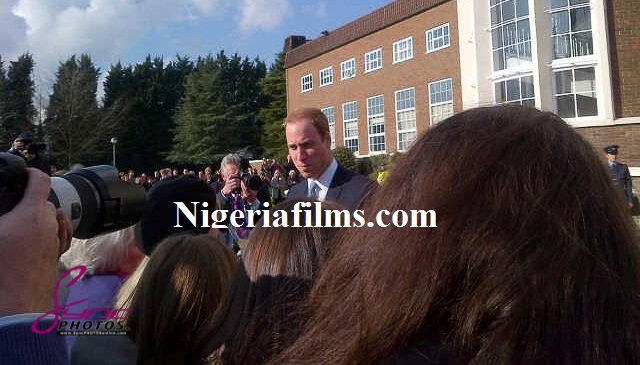 Kate Middleton & Prince William Visit High Wycombe’s Child Bereavement Centre – 19 March [PHOTOS]