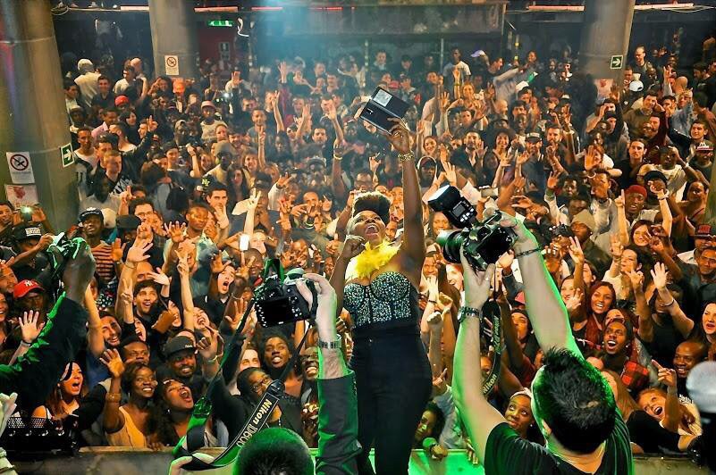 Yemi Alade Brings Rome Alive (Photos)