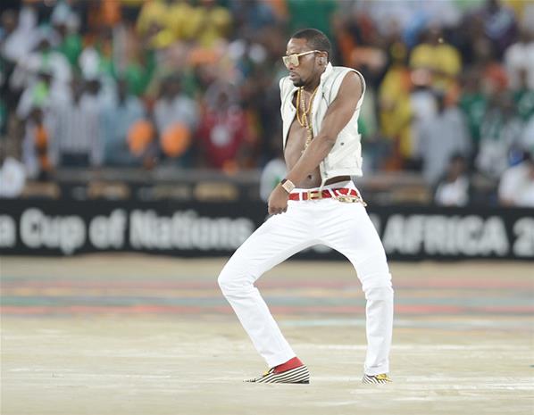 AFCON: COMMENTATORS, OTHERS APPLAUD D’BANJ’s PERFORMANCE [PICTURES]