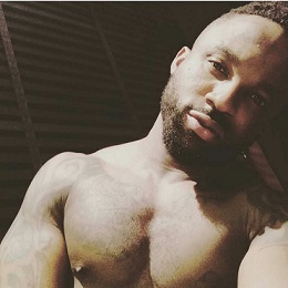 Naked photo of Iyanya surfaces