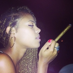 Regina Askia’s Daughter Already Taking After Her (photo)