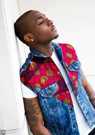 Rave Musician, Davido Rejects Promoter, Cecil Hammond’s Car, Apartment Gift In Move To Sign Him!