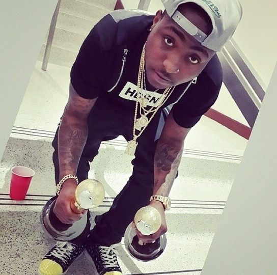 Davido ‘Beats’ Wizkid Again At AFRIMMA 2014