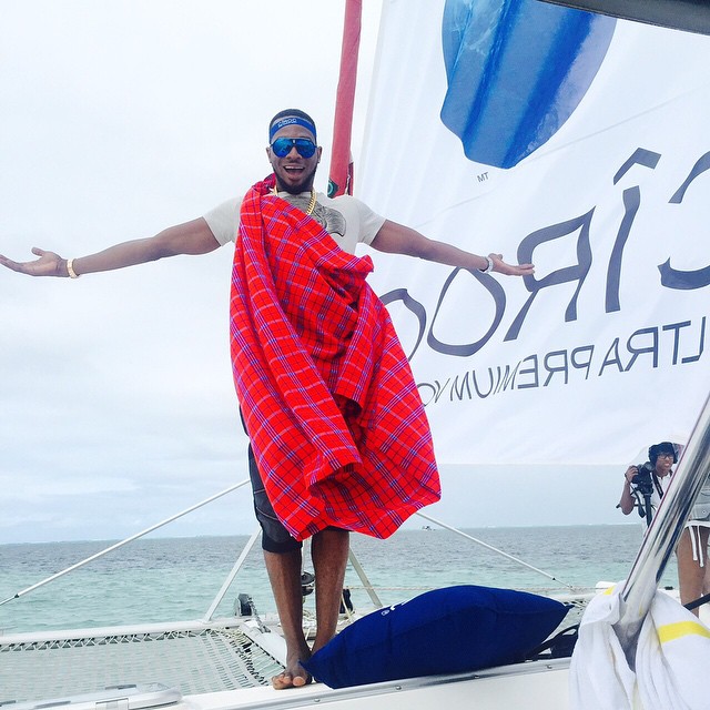 See What Dbanj Is Doing During Luxury Tour (Photos)