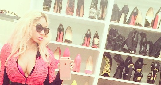 Why I Emptied a Bottle of Pepper Spray on Italian Police…Dencia