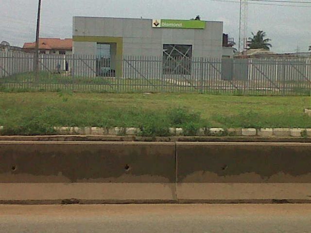 SHOCKING: Diamond Bank Building Becomes Hideout For Criminals, Robbers In Ogun