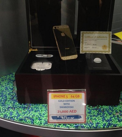 Tonto Dikeh, D’Prince Get 24 Carat Gold iPhone 5, Gold Ring from Malivelihood