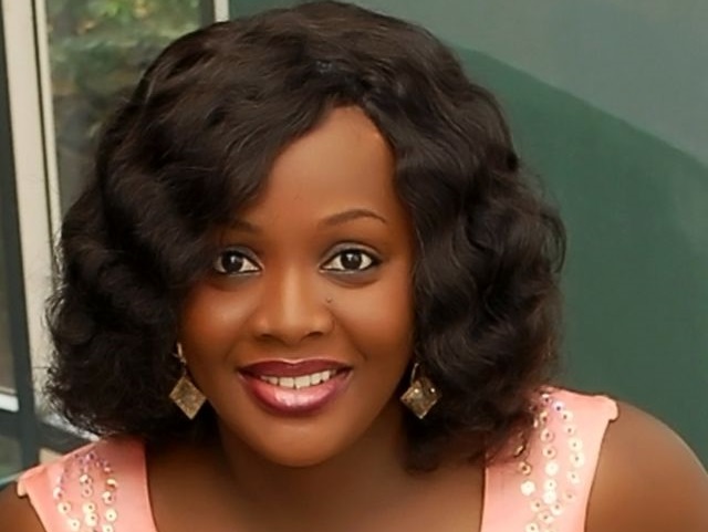 Ace Comedienne, Helen Paul Puts to Bed