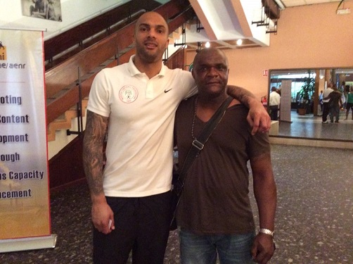 Eagles Goalie, Carl Ikeme Shows Off Dad