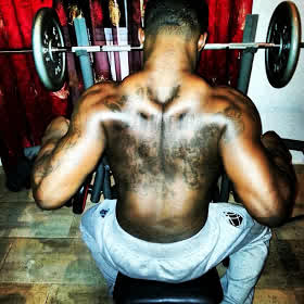 Another Tonto Dikeh? Iyanya Gets Big Back Tattoo