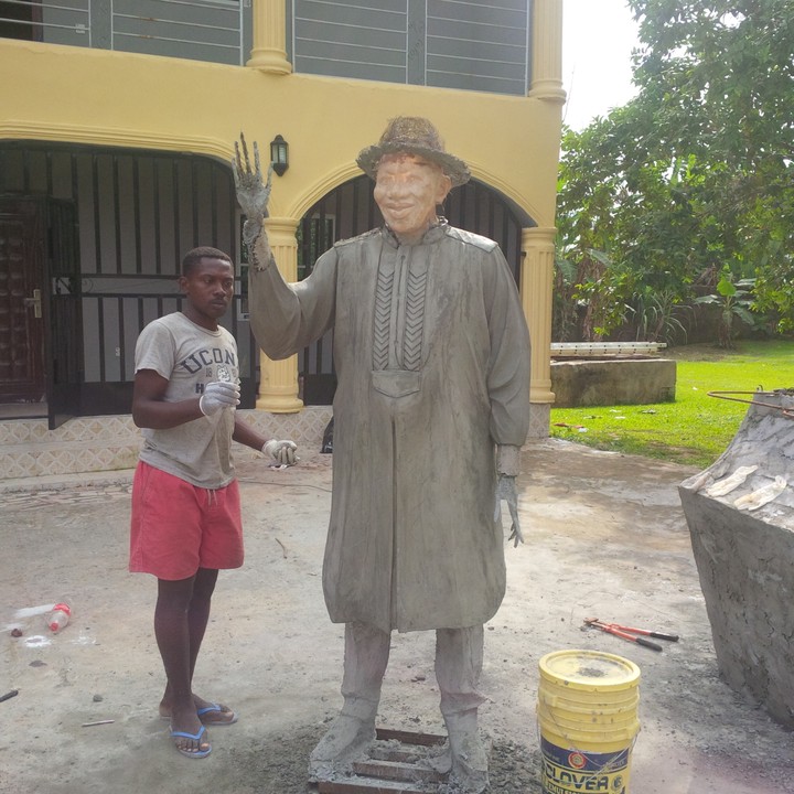 Ex-Corper Honours GEJ with Statue