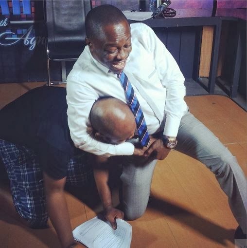 Why Yaw Ridiculed The Government in his Stage Play with Julius Agwu