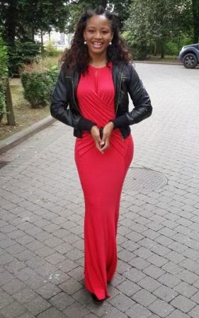 Kanu Nwankwo Shows Off Wife