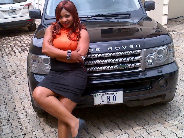 Laide Bakare Poses With Bisi Ibidapo-Ob​ey’s Former Range…Preg​nant For New Lover