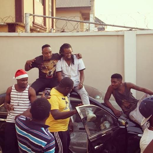 Artiste Kcee Buys Toyota Camry For His Music Producer In Appreciation