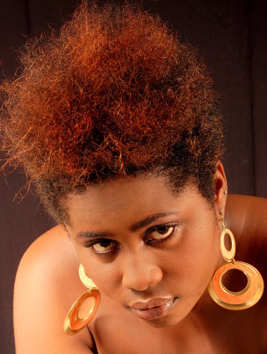Ghanaian Actress LYDIA FORSON ABUSES FANS ON HER FACE BOOK PAGE