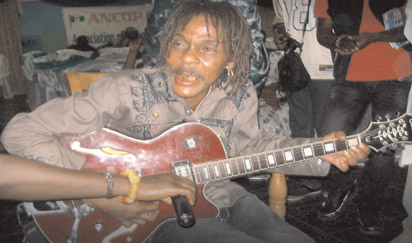 MAJEK FASHEK IS MY BOYFRIEND-Hajia Amina Dangaji