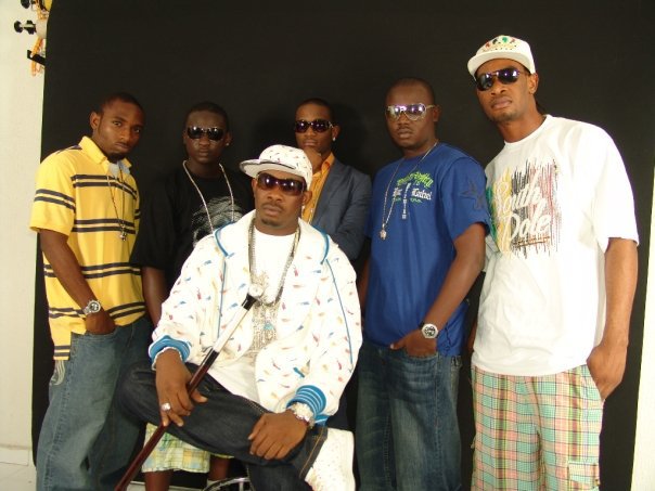 E.X.P.O.S.E.D ! DETAILS OF HOW DON JAZZY & D’BANJ PART WAYS + D’BANJ’S MOTHER’S INFLUENCE