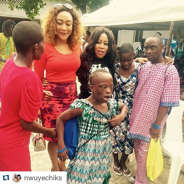 Moyo Lawal Visits Child Care Home In Lagos