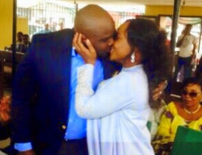 Singer, Omawumi Finally Signs Marriage Document (Photos)