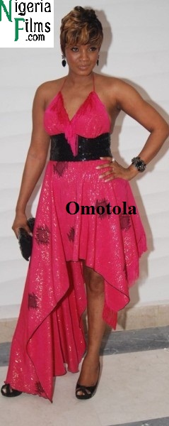 Who Wore It Better? Omotola or Zizi Cardow