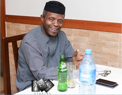 Read What Transpired Between A Female Photographer And VP Osinbajo During A Recent Encounter