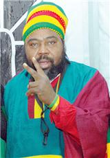 I was babysitting in America – Ras Kimono