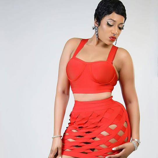 Tongues Wag Over Rukky Sanda ‘Tempting’ Outfit (Picture)