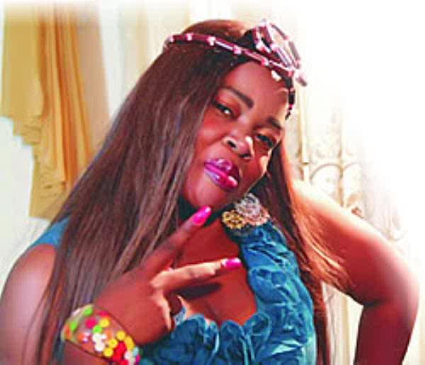 Nollywood Actress, Taiwo Aromokun Attacked By Thugs