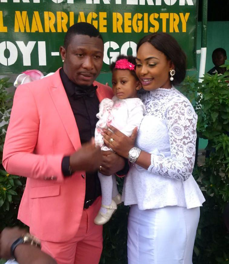 BREAKING: Tchidi Chikere, Nuella Wed At Ikoyi Marriage Registry (Photo)