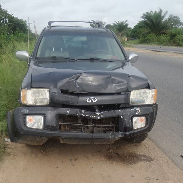 Toyin Aimakhu’s Husband Survives Ghastly Car Accident (Photo)