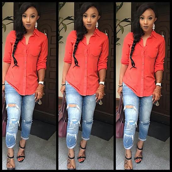 Fans Come Hard On Toke Makinwa For Being ‘Too Fake’ (Photos)