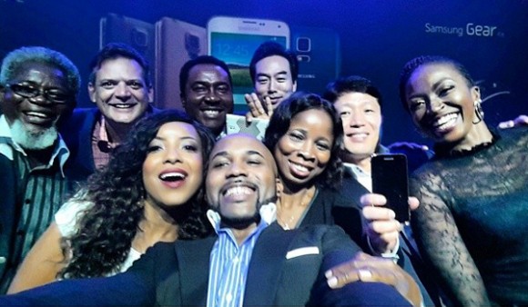 Banky W, Others Recreate Ellen DeGeneres Oscar Selfie