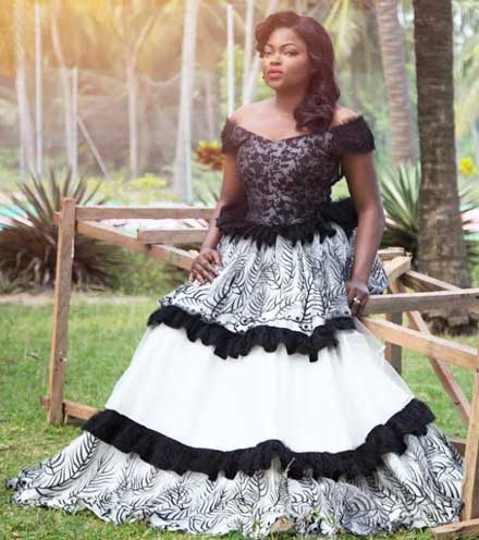 funke-akindele-modelling.jpg